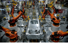 Автомобили BMW будут собирать роботы-гуманоиды