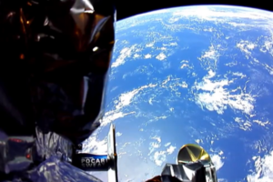 Лунный модуль Peregrine с флагом Украины прислал последнее фото перед уничтожением