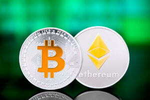 Срок действия ежемесячных опционов на Биткоин и Ethereum истекает: грядет ли очередная распродажа