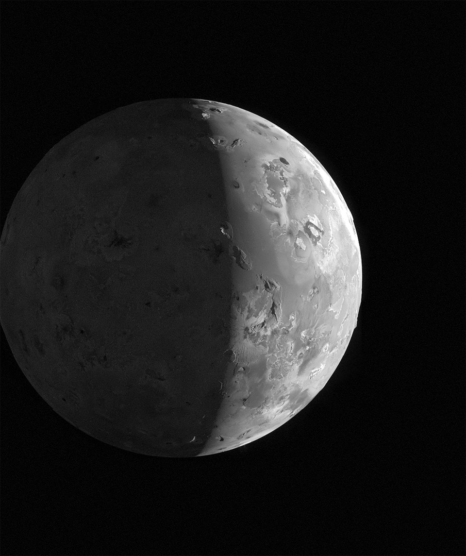 Спутник Юпитера — Ио