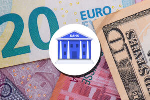 Банки рекордно увеличили ввоз наличной валюты в Украину — НБУ