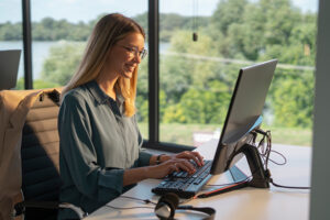 Где в Европе самые счастливые работники офиса и на каком месте украинцы — рейтинг