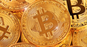 Скільки біткоїнів перебувають під управлінням світових компаній