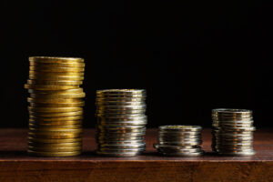 Скільки ПДФО та ЄСВ сплатив великий бізнес у лютому — податкова