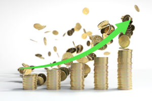 В апреле вырастут пенсии: кто из украинцев будет получать больше