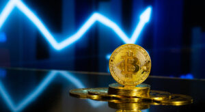 Ціна Біткоїна перевищила $70 000: що штовхає актив вперед