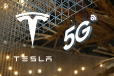 Ілон Маск створить власну 5G мережу: деталі