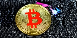 Почему $62 000 является решающей поддержкой для Биткоина