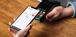 Скільки українців користуються цифровими картками – дослідження Mastercard