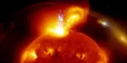 На Солнце произошла мощная вспышка: ждать ли магнитную бурю