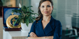 Вызовы, которые вдохновляют, и мотивирующая культура — карьерные возможности для юриста в Moneyveo