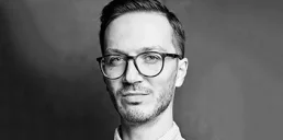 «Через 5 лет зарплата по требованию может стать в Украине индустриальным стандартом» — разговор с Founder и СЕО стартапа FlexiPay Ярославом Капланом