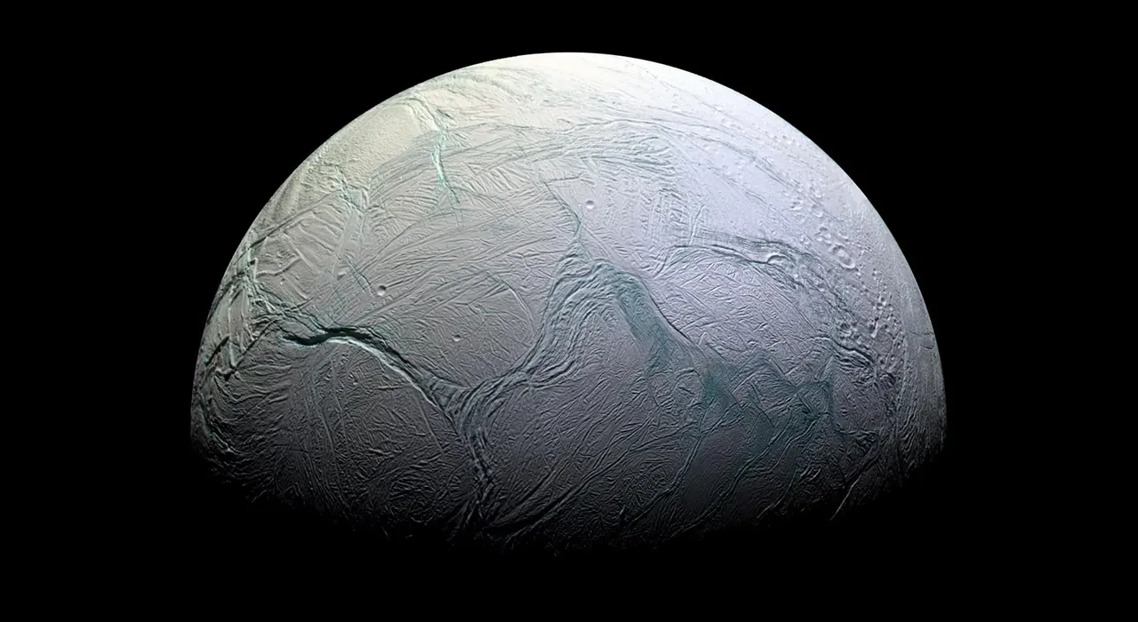 Супутник Сатурна — Енцелад
