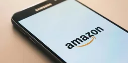 Скільки заробляє Amazon за день: дослідження