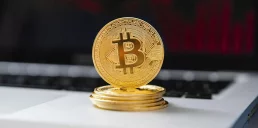 Биткоин упадет до $30 000 — мнение ведущего трейдера