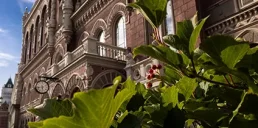 НБУ оштрафовал NovaPay и банк в июле