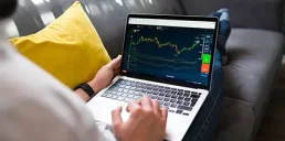 Крипторинок різко обвалився та втратив $130 млрд — деталі