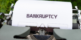 Великі корпоративні крахи: причини, наслідки та уроки для бізнесу