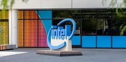 Скільки б ви отримали, інвестувавши $1000 в Intel на початку 2025 року