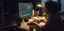 Яку крипту варто купити цього тижня: аналіз RSI