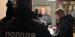 Полиция сообщила о подозрении экс-главе одного из банков