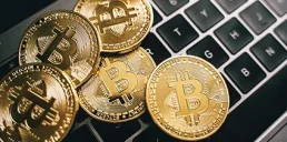 Сбылись ли прогнозы экспертов относительно цен на Биткоин в 2024