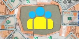 Сколько долларов и евро украинцы продали и купили за время войны