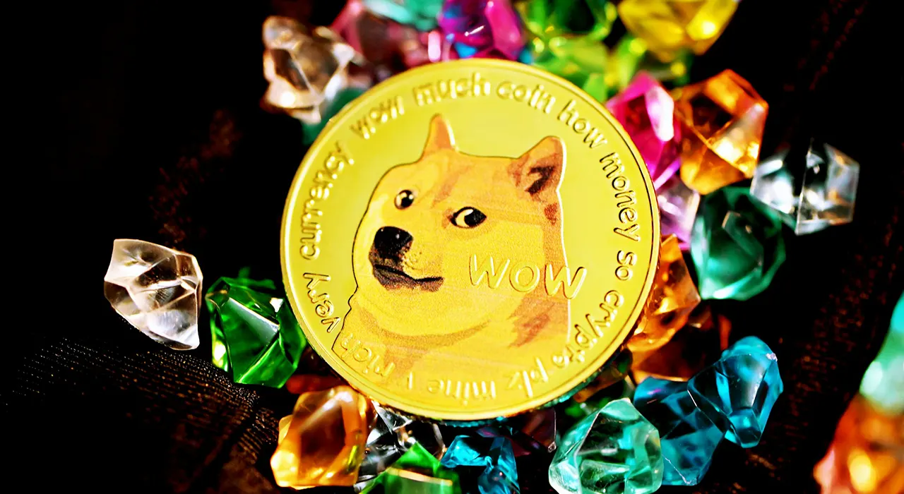 Dogecoin может достичь $5,80 — Али Мартинес