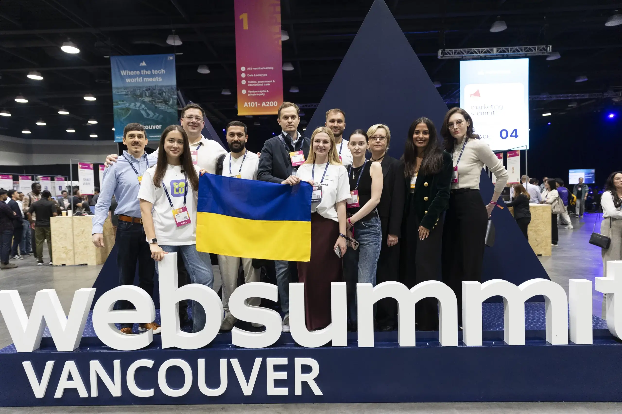 Українська делегація на Web Summit Vancouver 2025 у Ванкувері