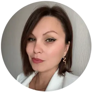 Анна Алтухова