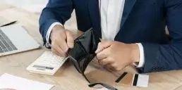 Яка колекторська компанія заробила найбільше — Опендатабот