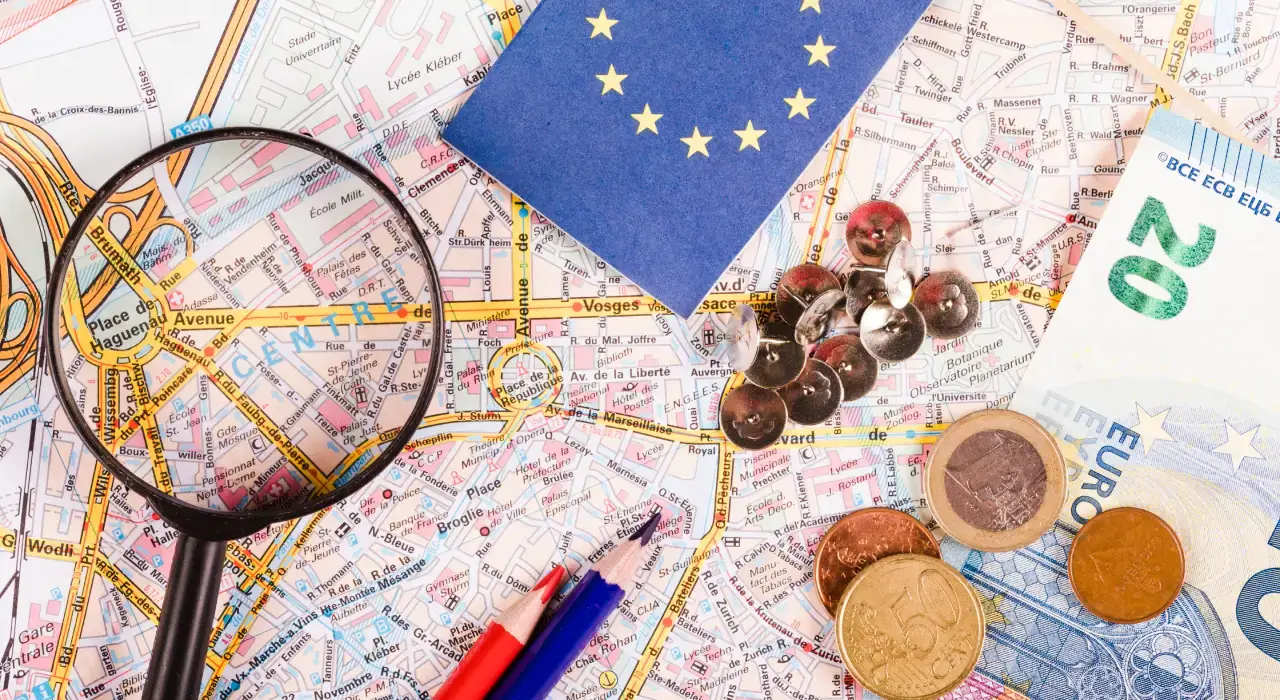 Яка в ЄС середня зарплата та де платять найбільше