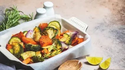 ЗОЖ. Перезагрузка: выбираем посуду, которая бережет витамины и натуральный вкус