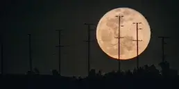 Місяць можуть перетворити на гігантську електростанцію — проєкт Японії