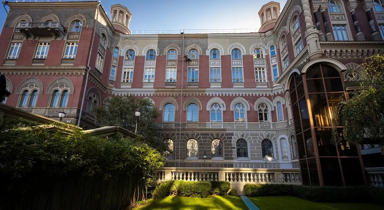 НБУ відкликав ліцензії у двох кредитних спілок