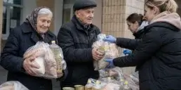 Деякі пенсіонери можуть отримати безоплатні продуктові набори