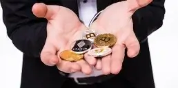 Біткоїн vs Ethereum: хто переміг у липневій ETF-битві