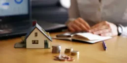 Скільки коштує будинок в Україні у різних областях