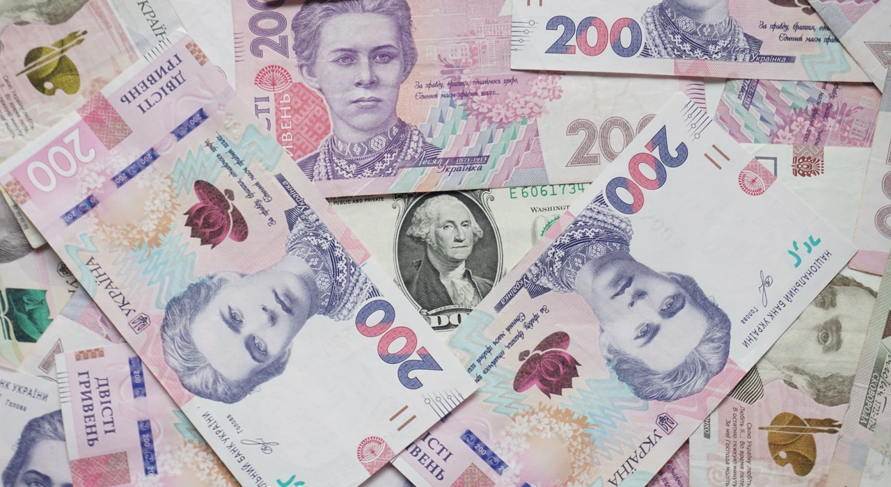 Скільки грошей українці залишають на касах магазинів